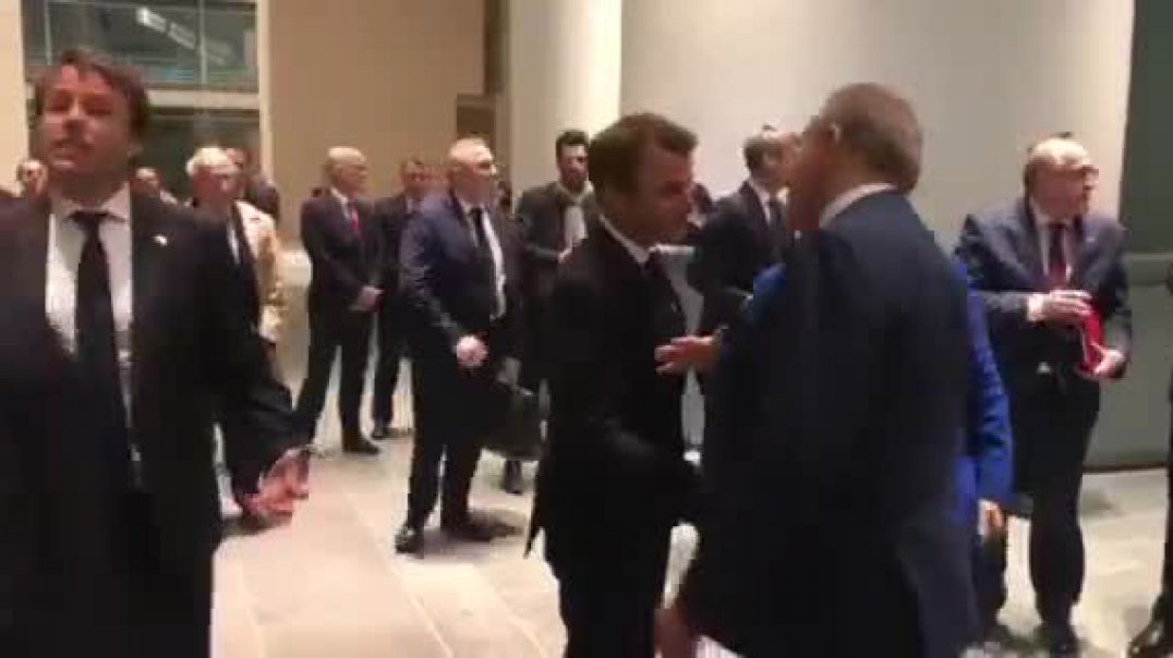 ⁣Kreymimistri Ramush Haradinaj takohet me presidentin francez në Berlin.