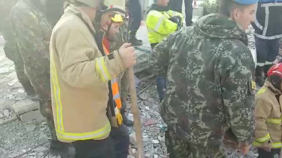 ⁣Momente nga operacionet e kërkim-shpëtimit në Durrës