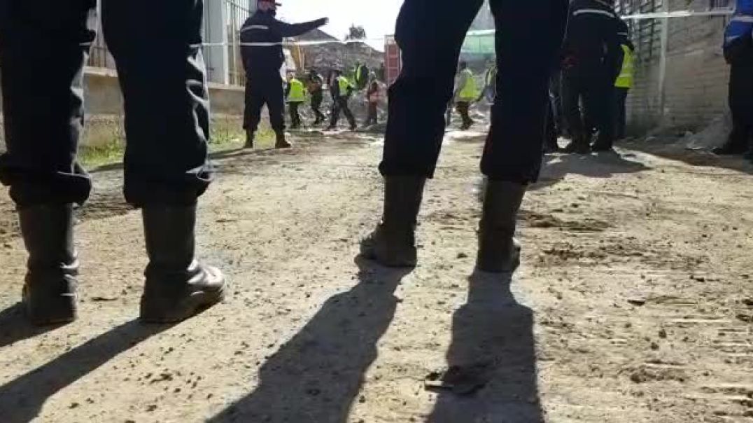 ⁣Policia rrethon zonën e “5 Majit” për nisjen e shembjes së banesave
