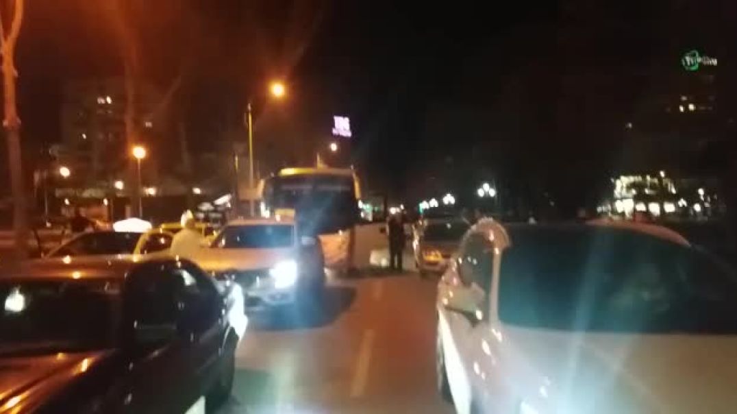 ⁣Makinat në trafik në Tiranë gjatë protestës për çmimet