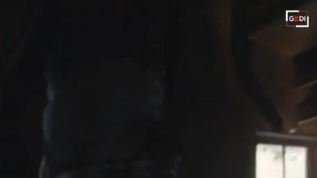⁣Video e aktorit  Alec Baldwin  me armë