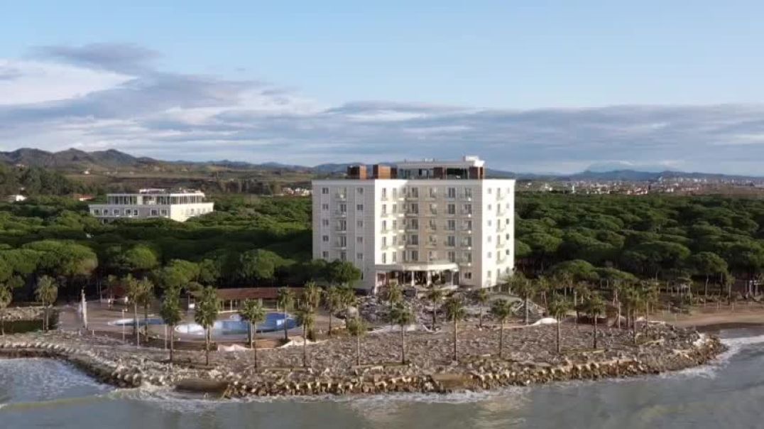 ⁣Kompleksi turistik “Prestige Resort” në Golem hidhet në erë me shpërthim të kontrolluar