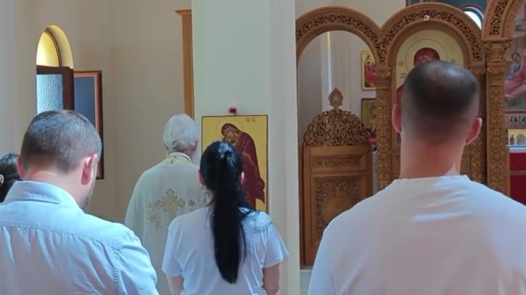 Kisha Ortodokse, meshë përshpirtjeje për gjenocidin grek ndaj shqiptarëve ortodoksë të Çamërisë