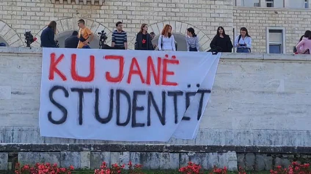 ⁣Studentët e politeknikut protestojnë