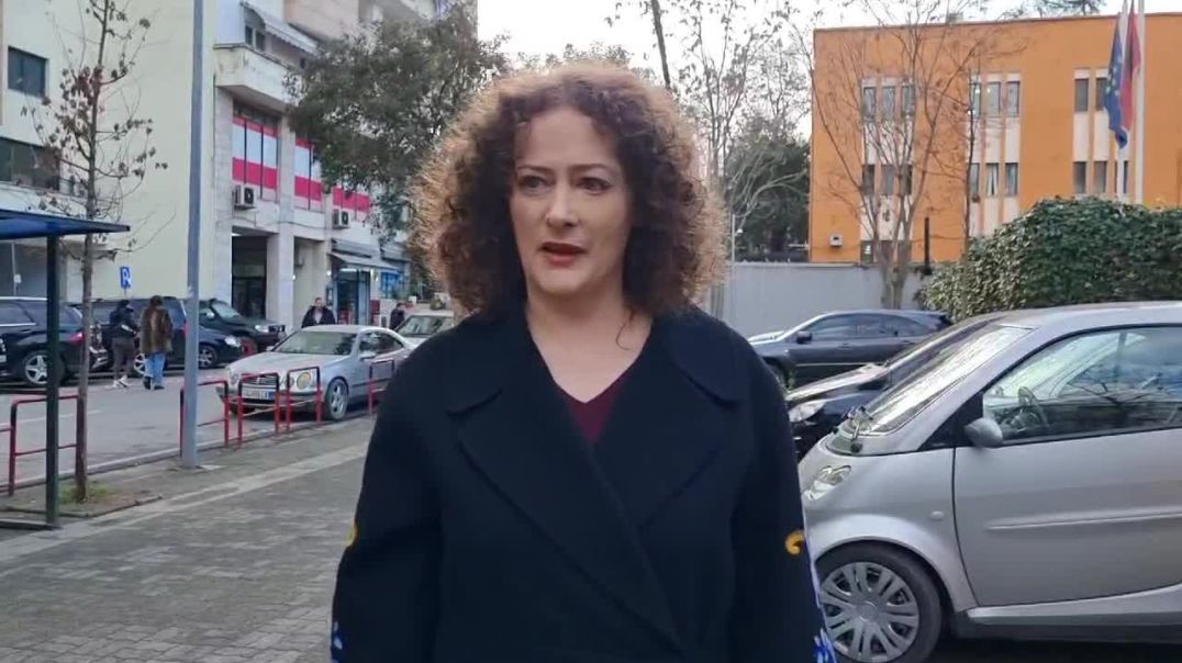 ⁣Argita Malltezi në SPAK për kallëzimin e gjyqtares Irena Gjoka