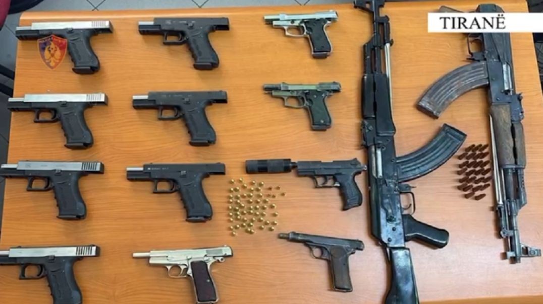 Goditet trafiku i armëve nga Kosova në Shqipëri, në pranga 10 persona