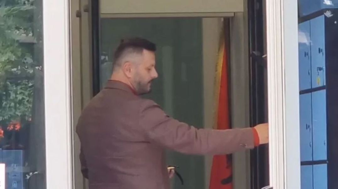 Deputeti i PS-së i marrë i pandehur Plarent Ndreca rikthehet në SPAK