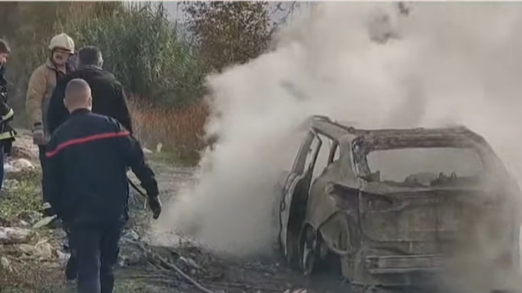 Makina e djegur e autorëve pas atentatit në Lushnjë ndaj Julian Sulës