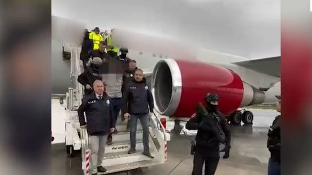 I dënuar me 30 vite burg për vrasje, ekstradohet një 44-vjeçar nga SHBA