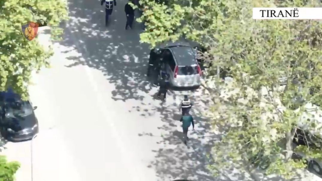 Arrestohet trafikanti i armëve në Tufinë